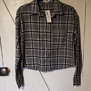 No Comment NWT Studded Plaid Button-Up Shirt Cropped Size Small Oversized.